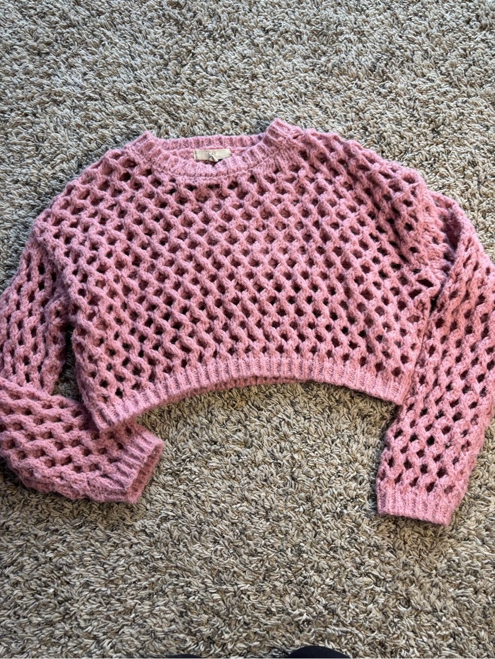 C&V Girls L 12/14 Pink Open Knit Cropped Sweater Long Sleeve Crochet Pullover